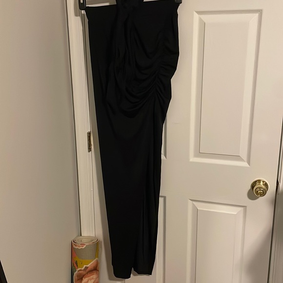 Black Two Piece Maxi Skirt, halter top - Picture 2 of 6